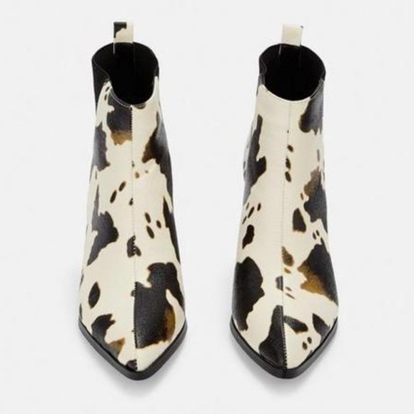 Missguided Shoes - Cow print booties